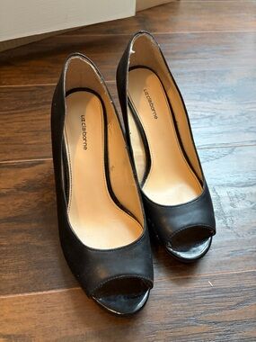 Liz Claiborne Black Peep-Toe Heels